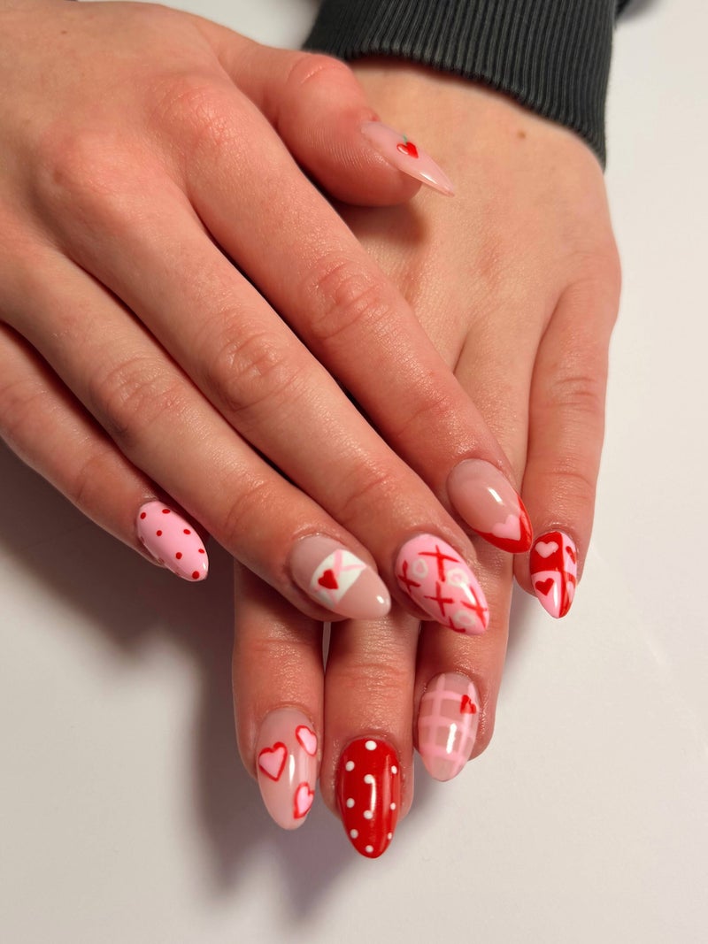 Red heart nail art